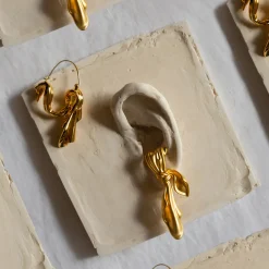 Des Boucles D'Oreilles<Anissa Kermiche Boucles D'Oreilles Drapees Pendantes (Or)