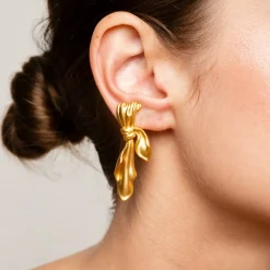 Des Boucles D'Oreilles<Anissa Kermiche Boucles D'Oreilles En Tissu Dore (Or)