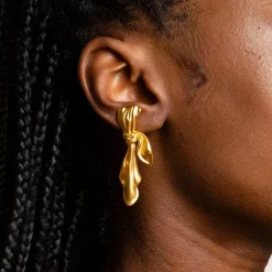 Des Boucles D'Oreilles<Anissa Kermiche Boucles D'Oreilles En Tissu Dore (Or)