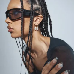 Des Boucles D'Oreilles<Anissa Kermiche Creoles Ile Flottante