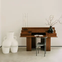 Maison<Anissa Kermiche Vase Avec Poignees D'Amour (Noir)