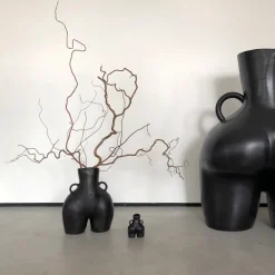 Maison<Anissa Kermiche Vase Avec Poignees D'Amour (Noir)